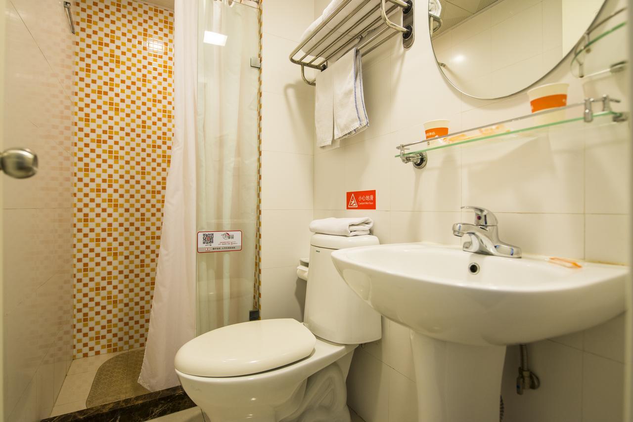 Home Inn Kunming Dongfeng Square Metro Station Eksteriør billede